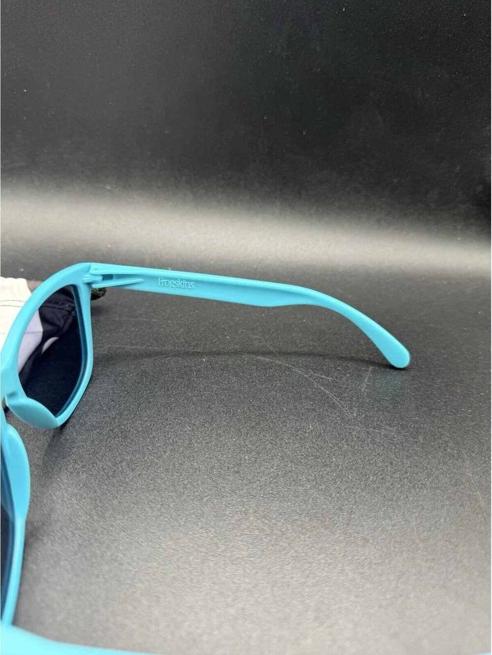 Oakley Frogskin Matte Turquoise/Grey Lenses 03-217